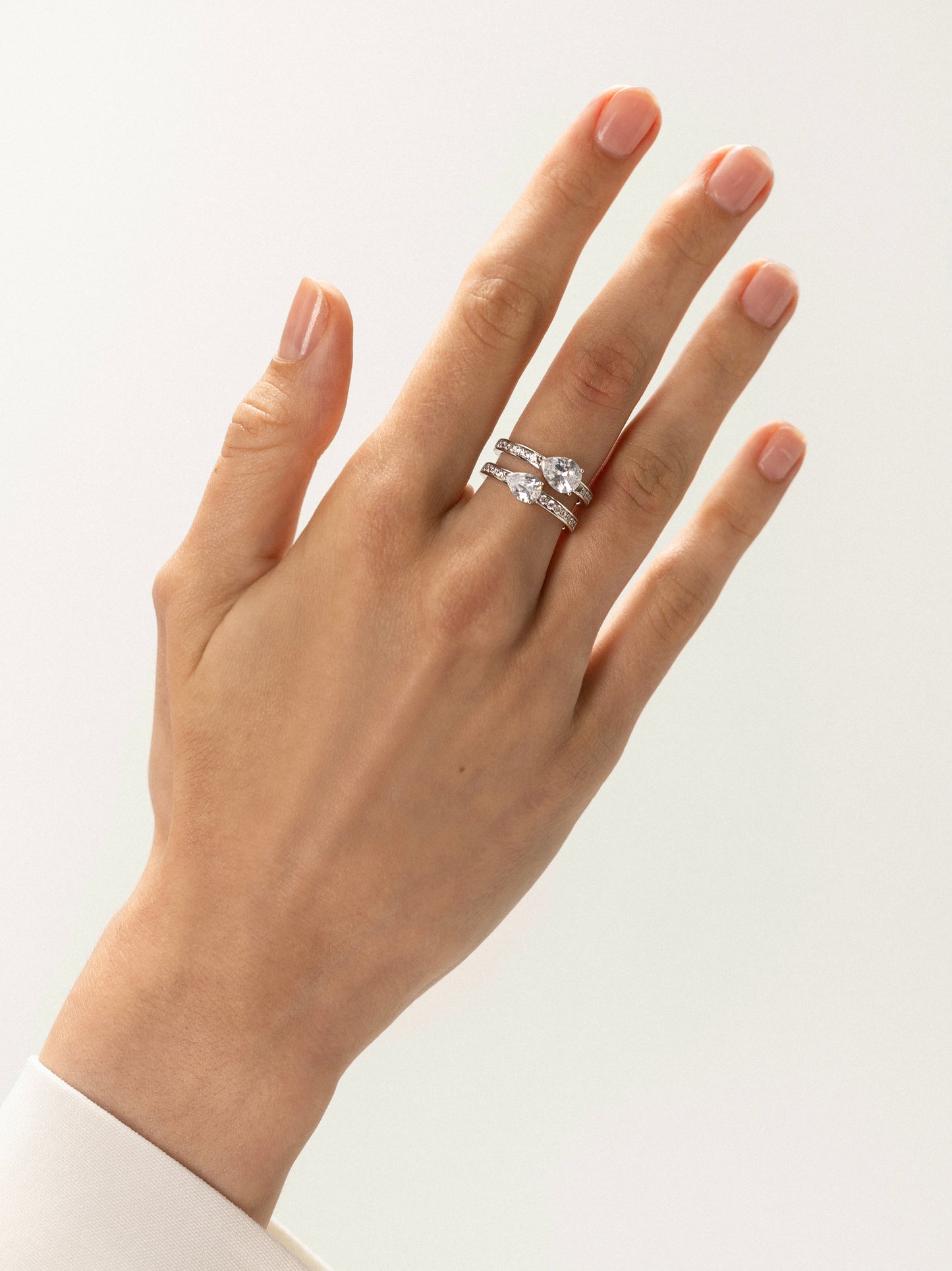 Ariana ring